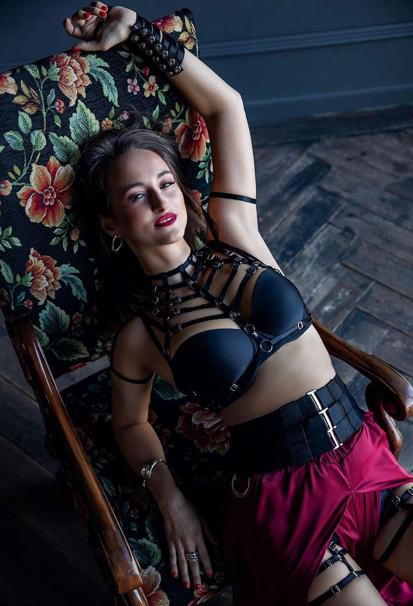 CLEO TOP